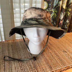 Dorfman Pacific Camoflauge Crank Cotton Bonnie Hat Unisex